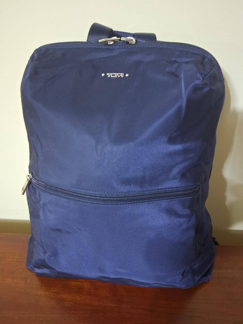 Tumi Just In Case Navy Blue Nylon Backpack with Detachable Pouch - Picture 3 of 8